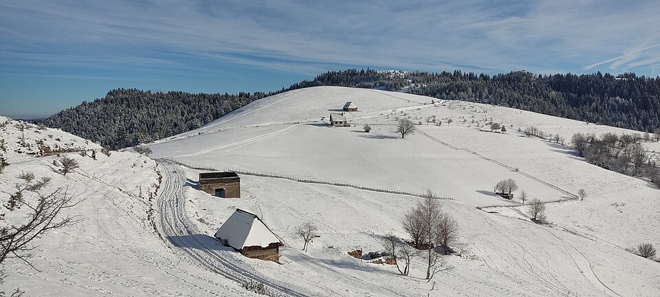 File:Mochioci village.jpg