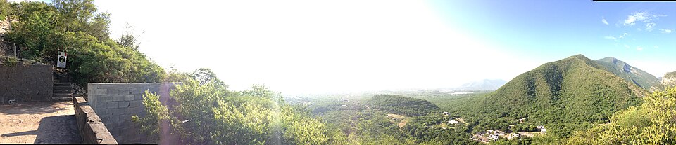File:Panoramica sierra madre oriental.jpg