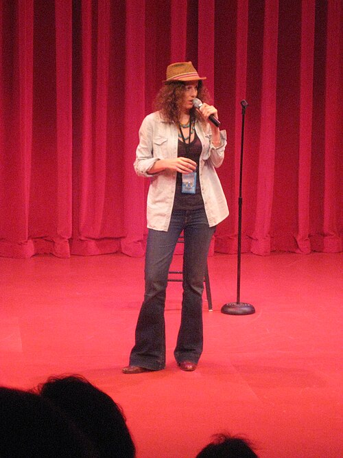 File:Morgan Murphy at Bumbershoot.jpg
