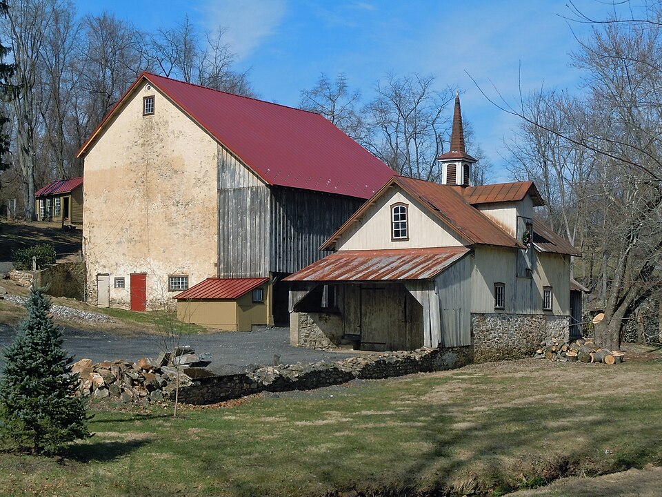 File:Bridge Mill Farm.JPG