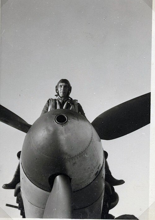 File:Eerik Lyly kevät 1943.jpg