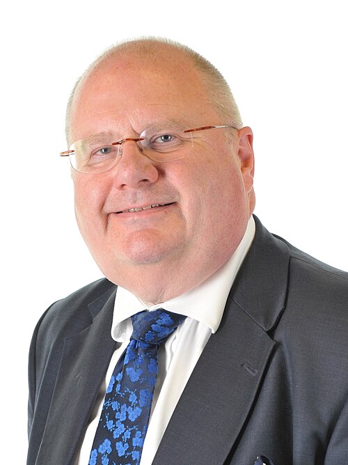 File:Eric Pickles Official.jpg