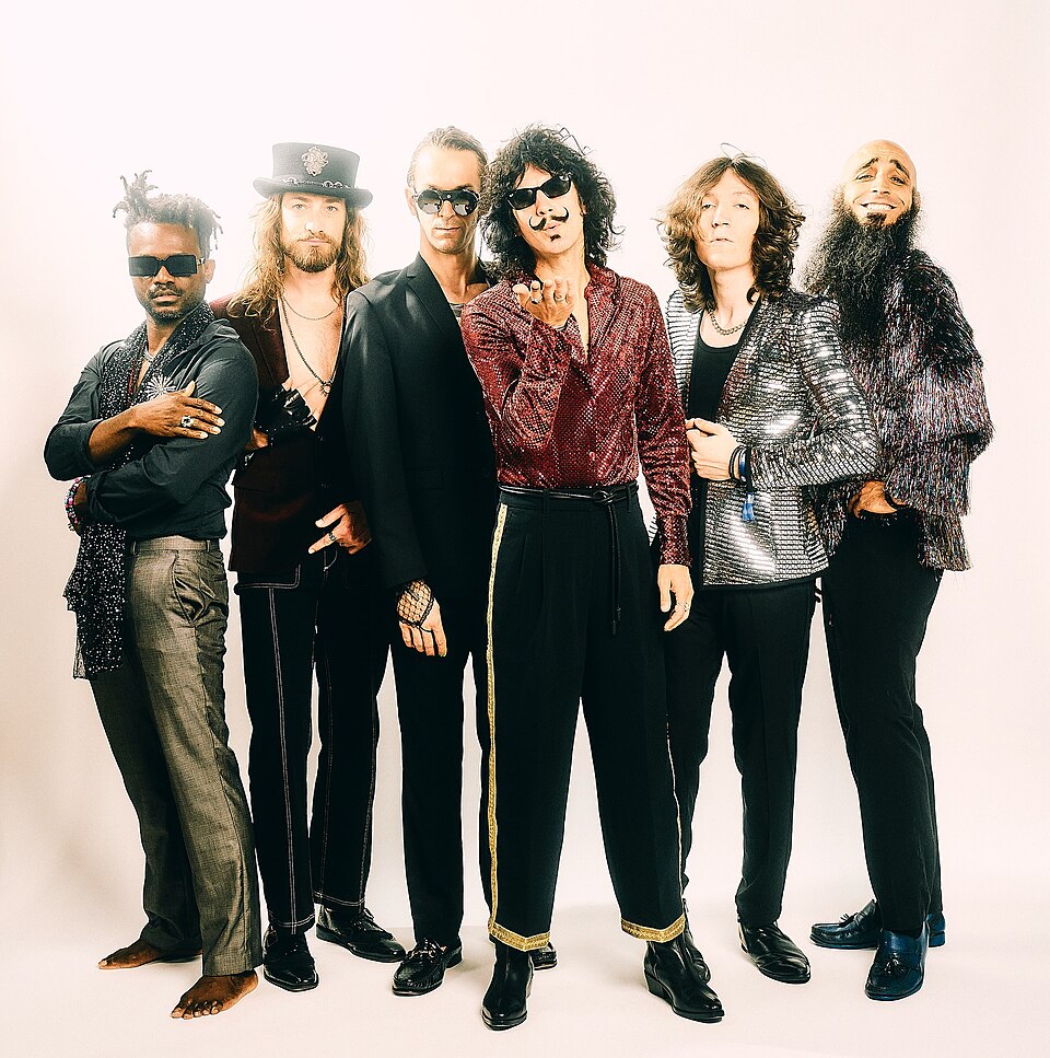 File:Foxy shazam august 2025.jpg