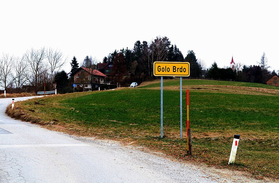 File:Golo Brdo Medvode Slovenia.jpg