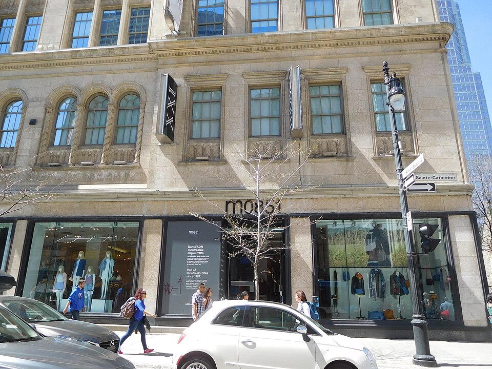 File:M0851 - 677 rue Sainte-Catherine Ouest.jpg