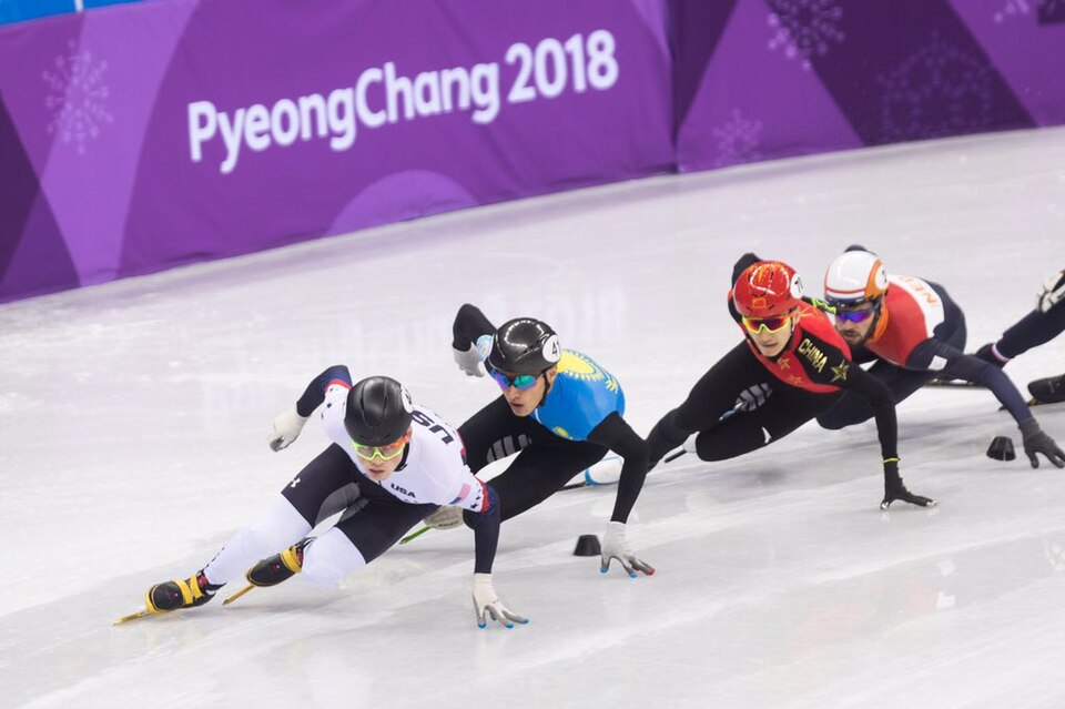 File:Speed Skating DVsYpf0UMAAdGgb.jpg