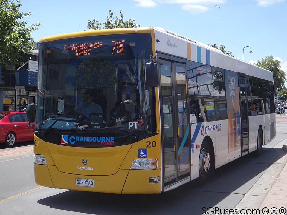 File:Cranbourne Transit Route 790.jpg