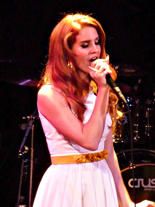 File:Lana del Rey @ Bowery Ballroom.jpg