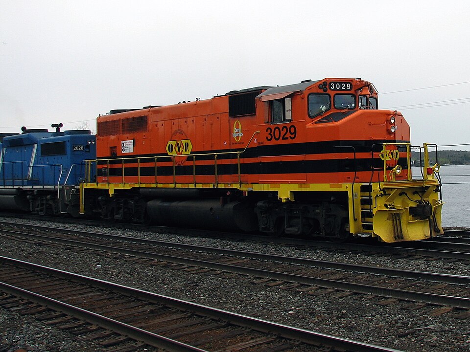 File:OVR GP40-2LW 3029 KR 2014-05-20.jpg