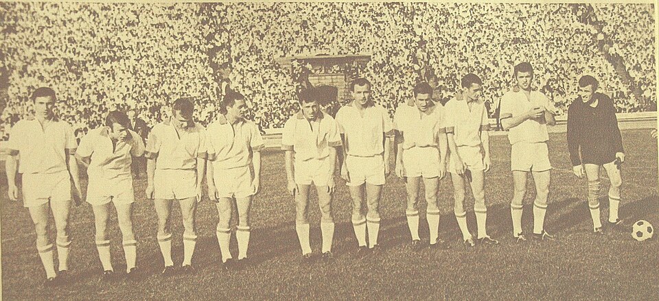 File:Ruch Chorzów 1968.JPG
