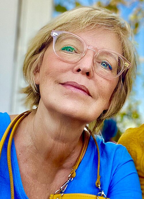 File:Elena Kostioukovitch.jpg