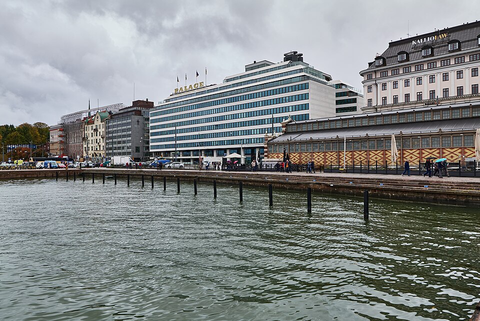 File:Hotelli Palace Helsinki 2022-09-16 01.jpg