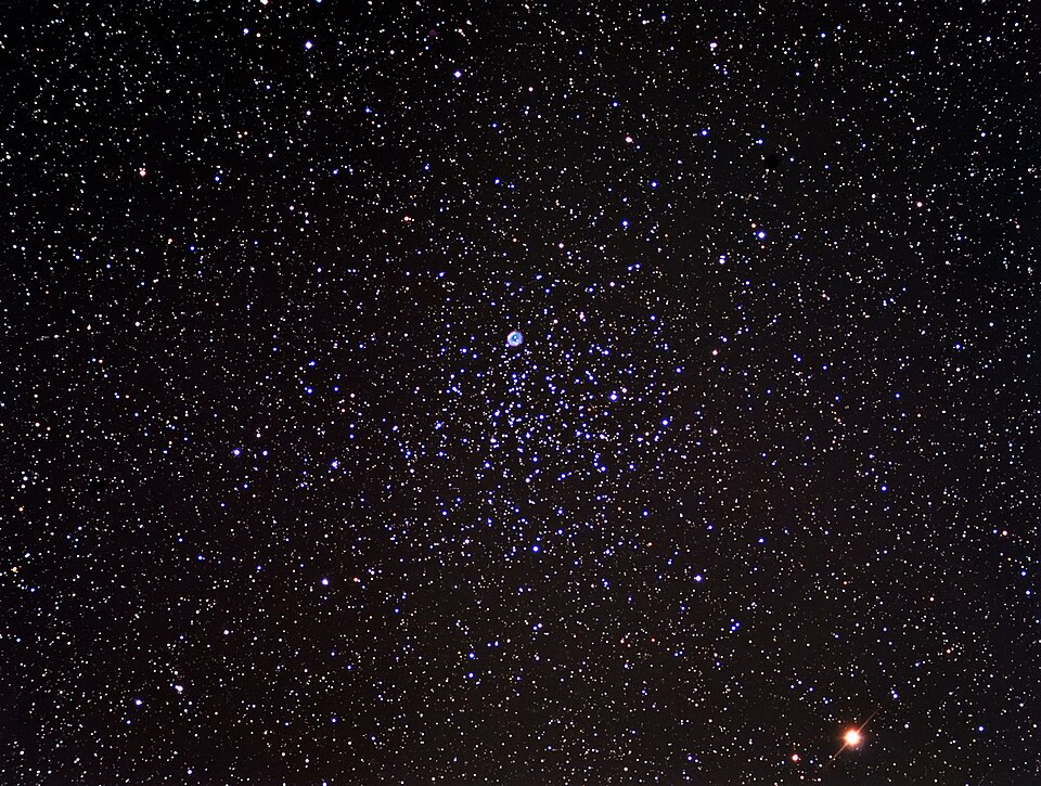 File:Messier 46 - NGC 2437.jpg