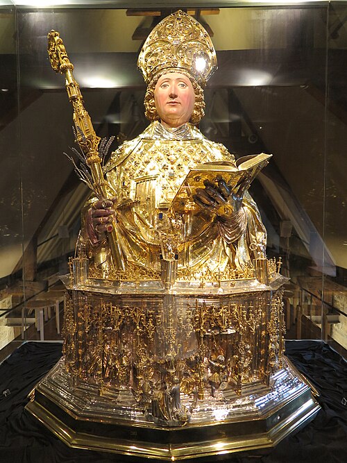 File:Reliquary of Saint Lambertus.jpg