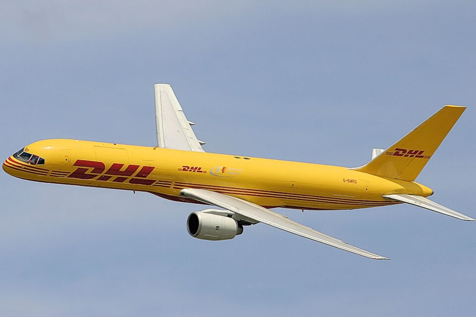 File:Boeing 757 - RIAT 2005 (3045952768).jpg