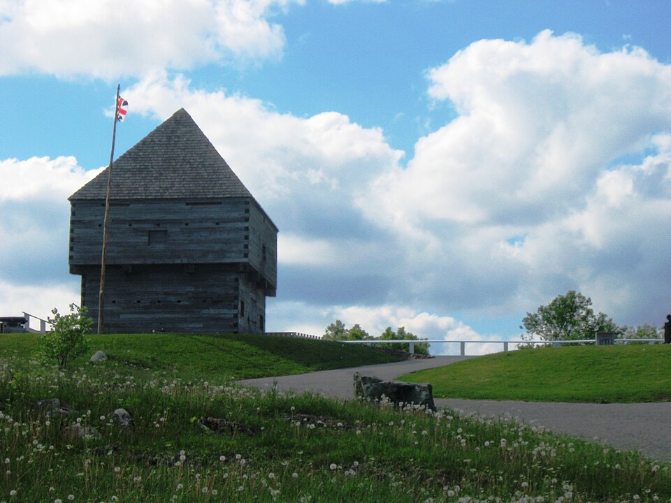File:FortHoweSaintJohNBCanada.JPG