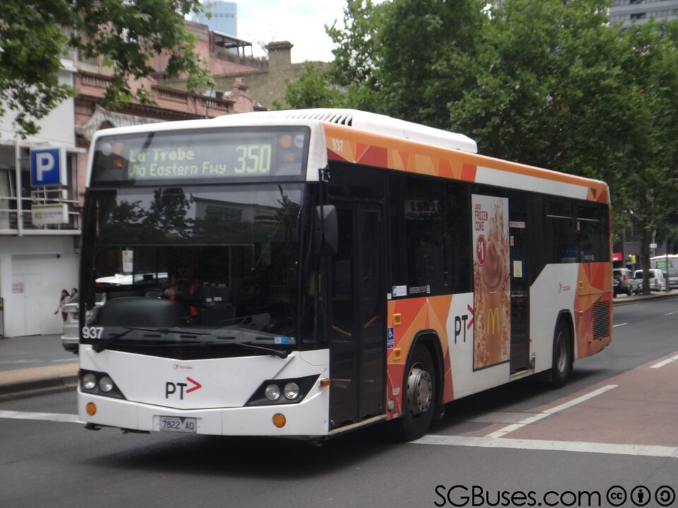 File:Transdev Melbourne Route 350.jpg