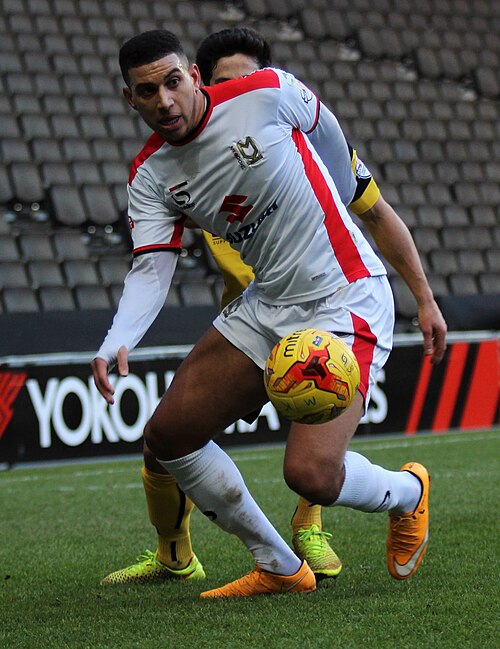 File:MK Dons Vs Barnsley (16176075368) (cropped).jpg