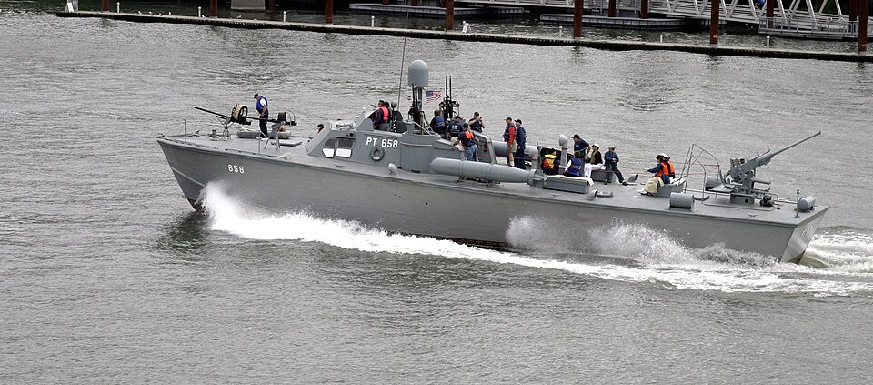 File:Motor Torpedo Boat PT-658.jpg