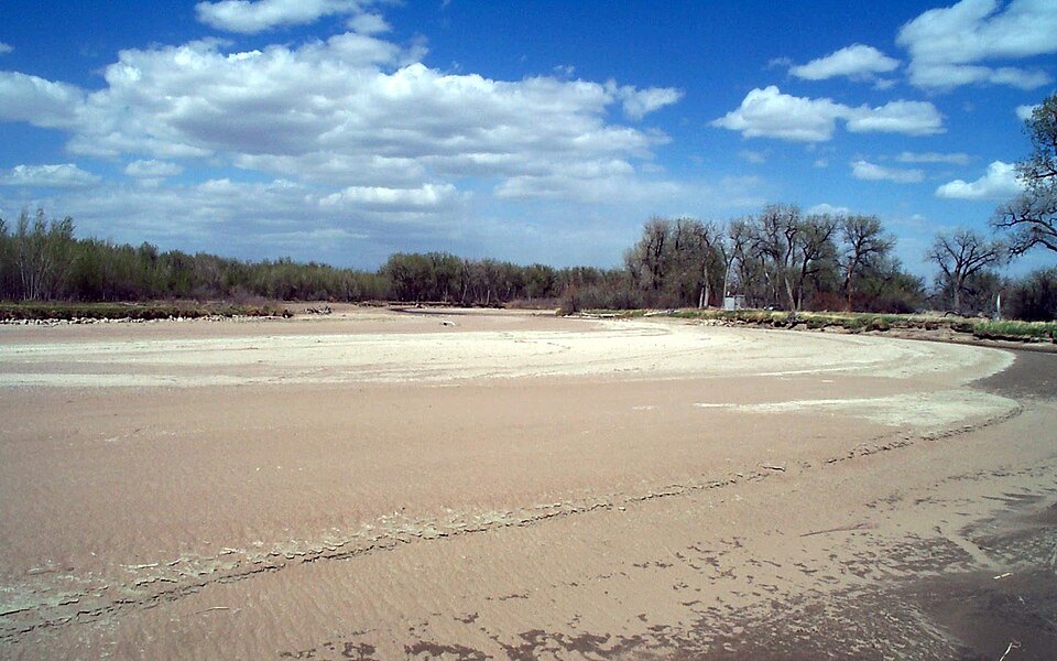 File:NorthPlatteRiverMay2002.jpg