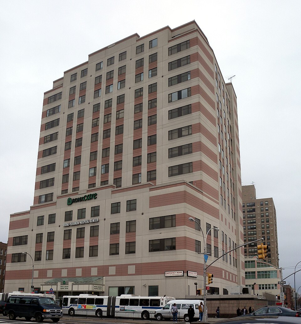 File:Bronxcare Bx-Leb jeh.JPG