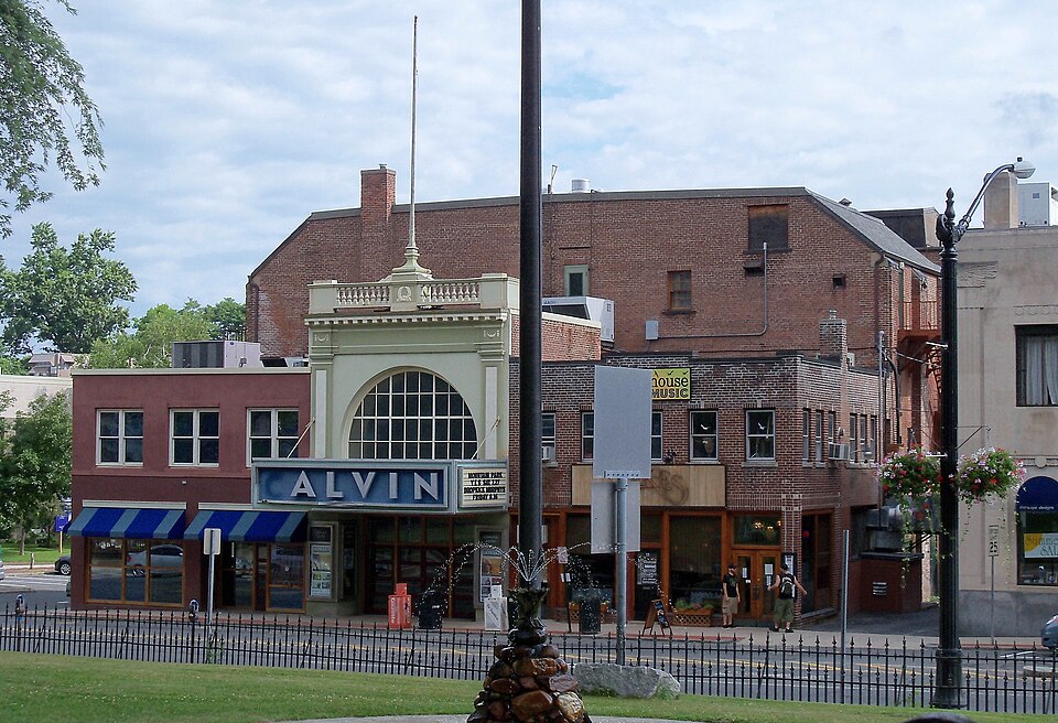 File:Calvin Theater Northampton 5.JPG