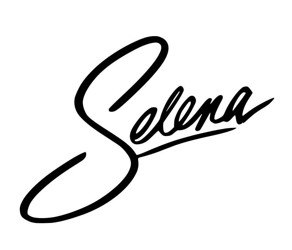 File:Selena Signature.svg