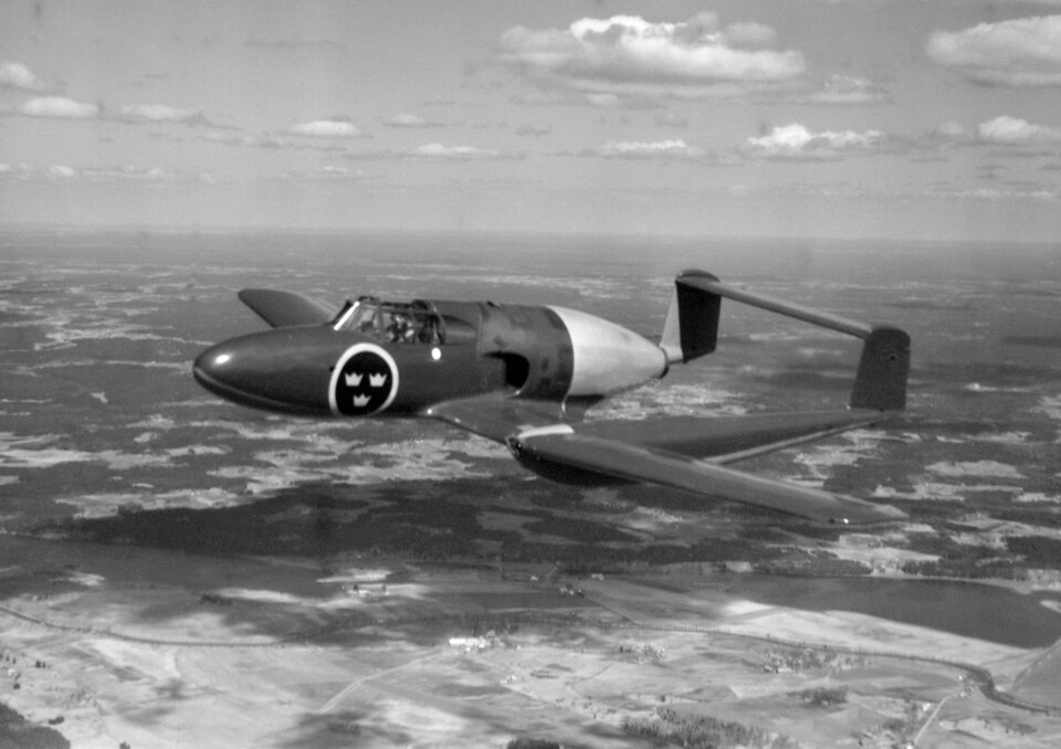 File:Saab 21R (1).tif