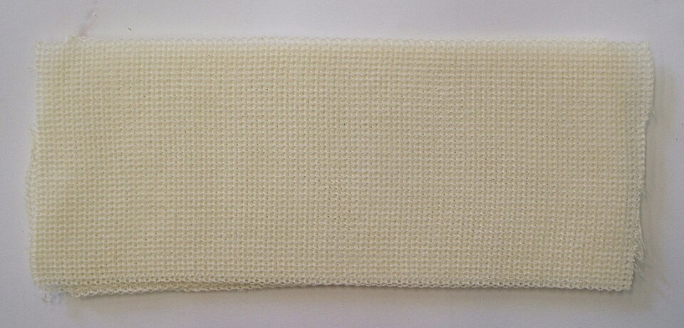 File:Fibreglasscast.JPG