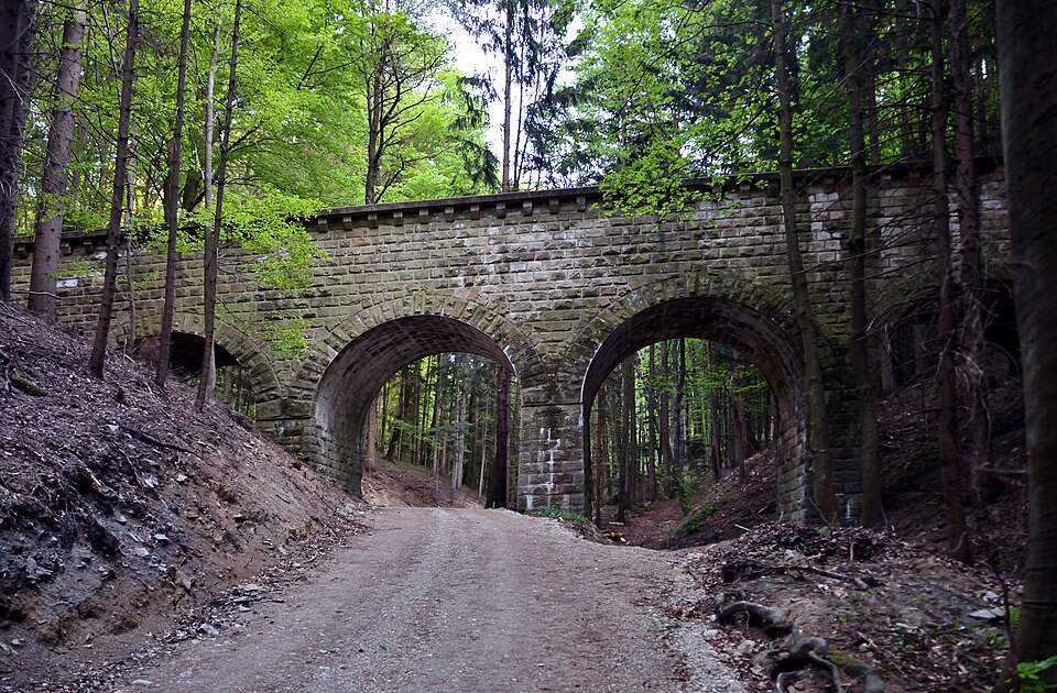 File:Grubholzbachaquädukt.jpg
