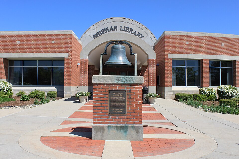 File:Shipman Library Adrian College.JPG