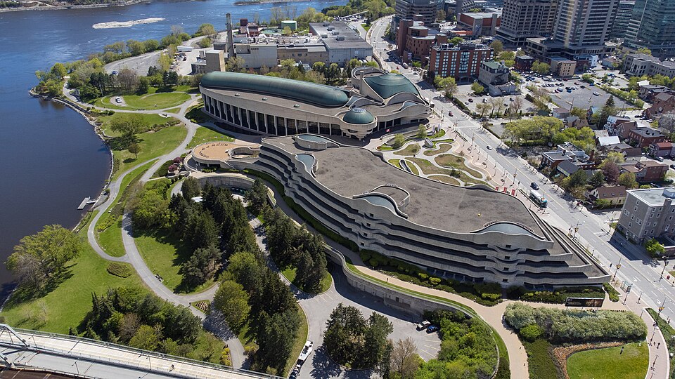 File:CanadianMuseumofHistoryOverview.jpg