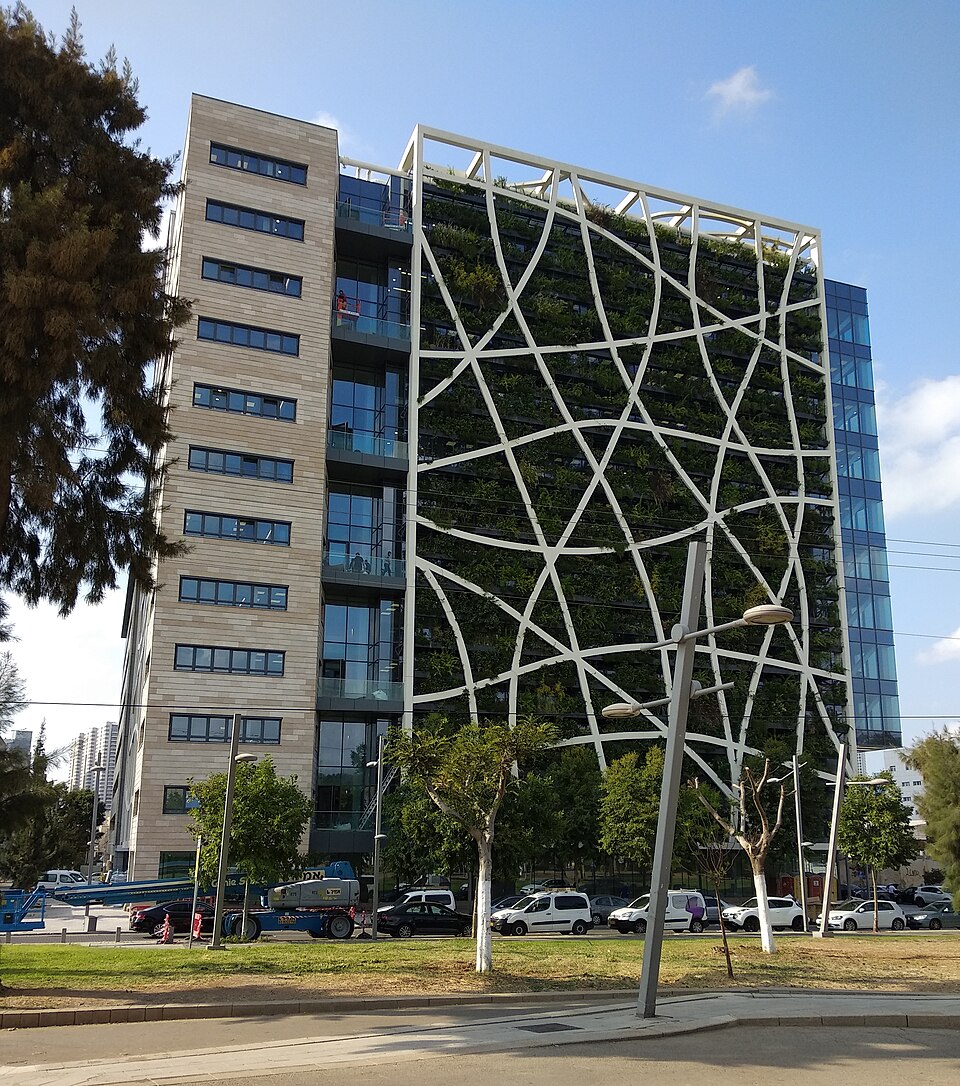 File:Check Point HQ new wing.jpg