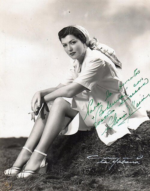 File:Gloria Marín, circa 1955.jpg