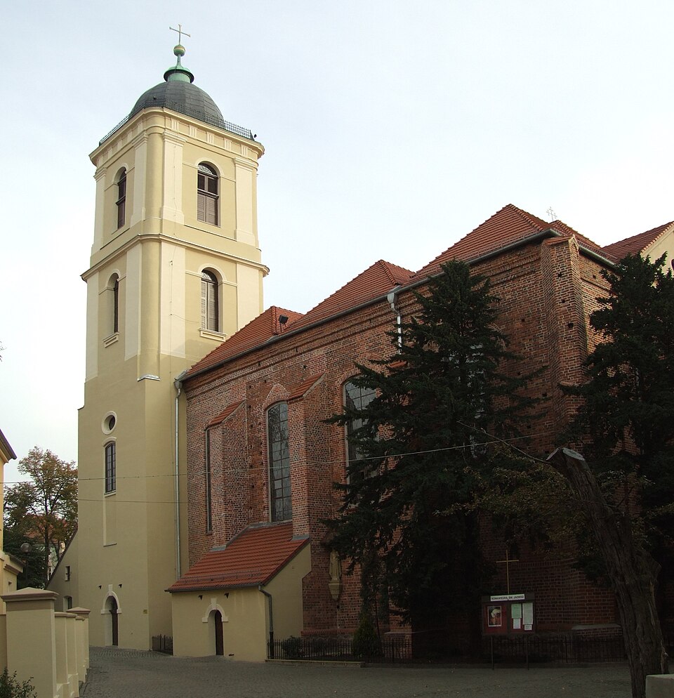 File:Zielona Góra, konkatedra św. Jadwigi (4).jpg