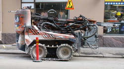 This looks like some kind of concrete pump. Does anybody in the construction industry want to confirm or deny this?