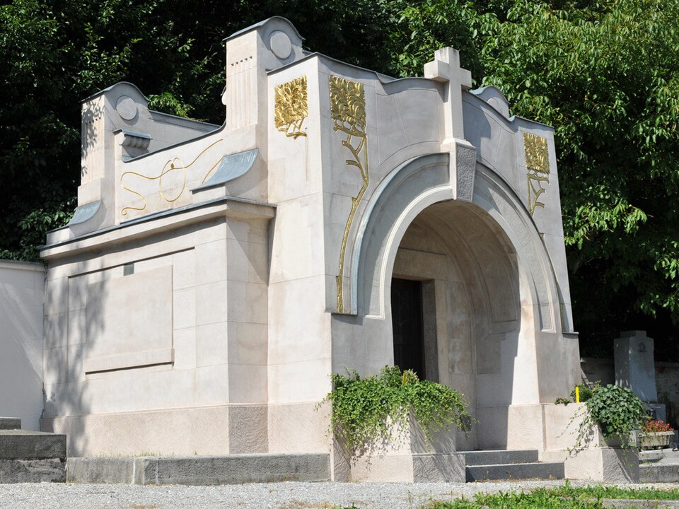 File:Purkersdorf mausoleum joppich.jpg