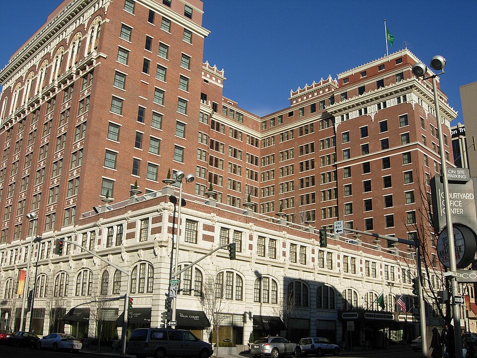File:The Davenport Hotel (Spokane, Washington).jpg