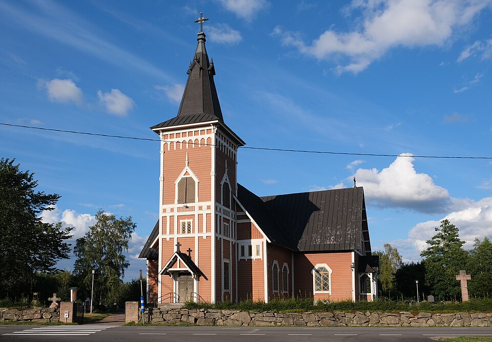 File:Vampulan kirkko 2.jpg