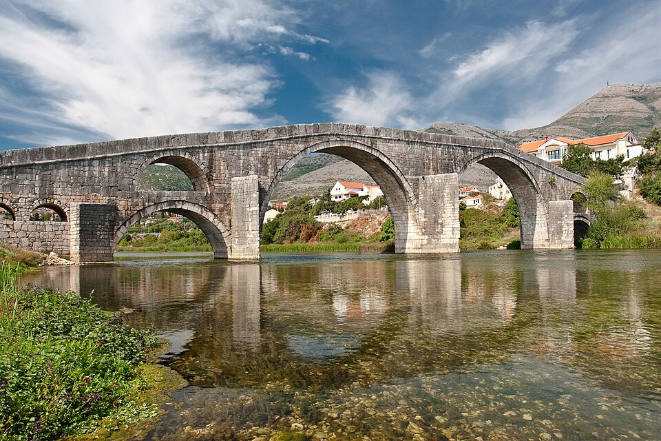 File:Arslanagic bridge.jpg