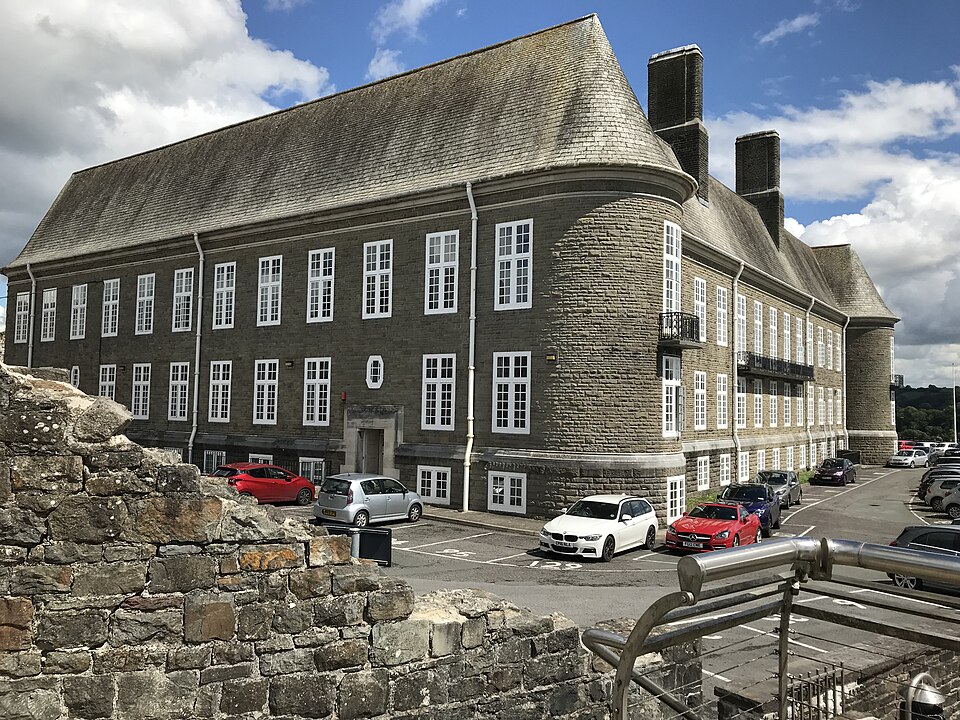 File:County Hall (1).jpg