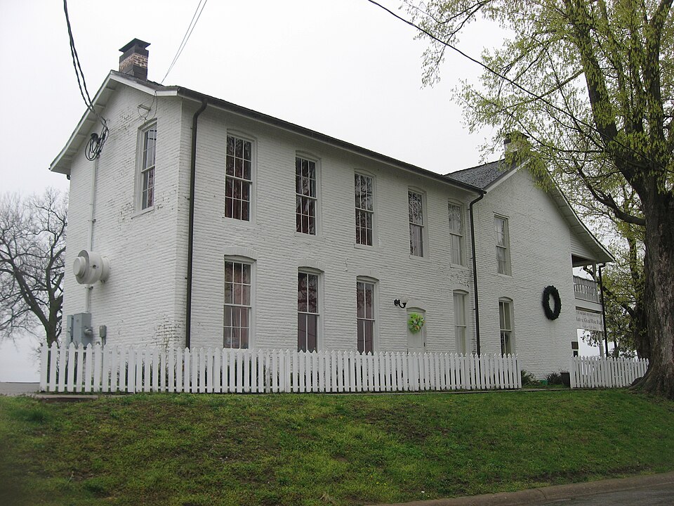 File:Rose Hotel in Elizabethtown.jpg
