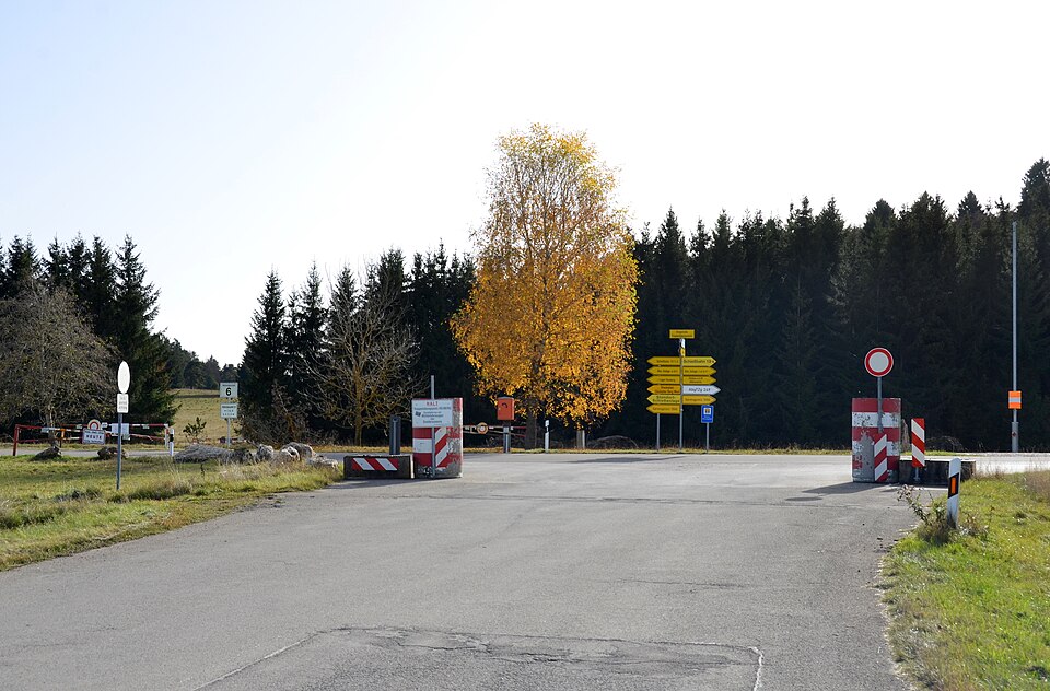 File:Truppenübungsplatz Heuberg, Meßstetten (Zollernalbkreis).jpg