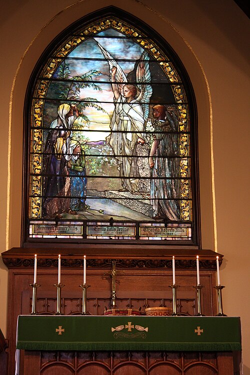 File:AltarWindowGraceMemorial.jpg