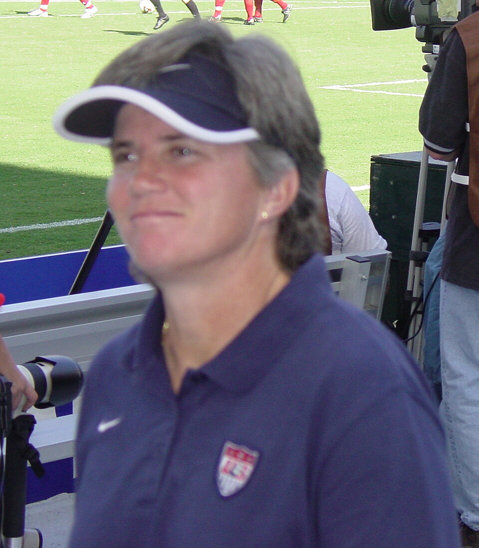 File:April Heinrichs.jpg
