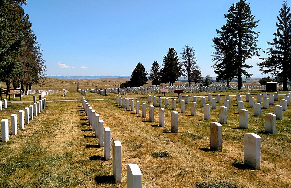 File:Custer National Cemetery 2.jpg