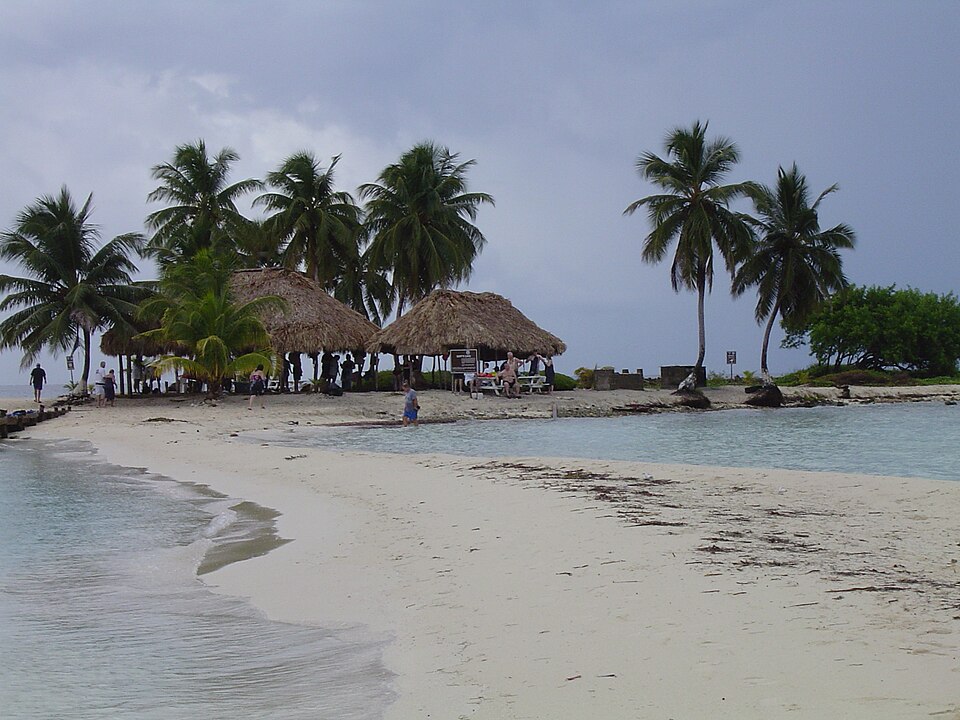 File:Goffs caye island.jpg