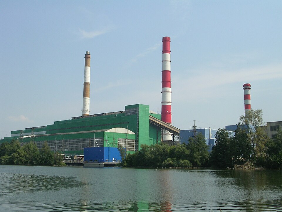 File:Shatura steam power plant (2010).jpg