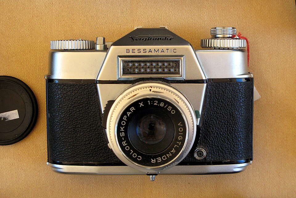 File:Bessamatic img 1829.jpg