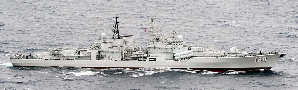 File:PLANS Taizhou (DDG-138) 20150817.jpg